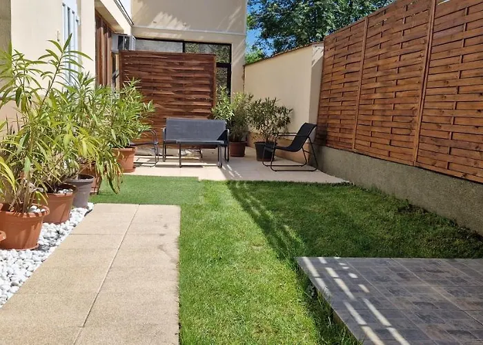Boholand Apartman Eger